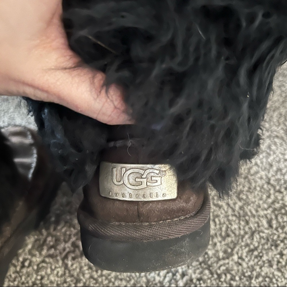 Furry uggs - Picture 3 of 3